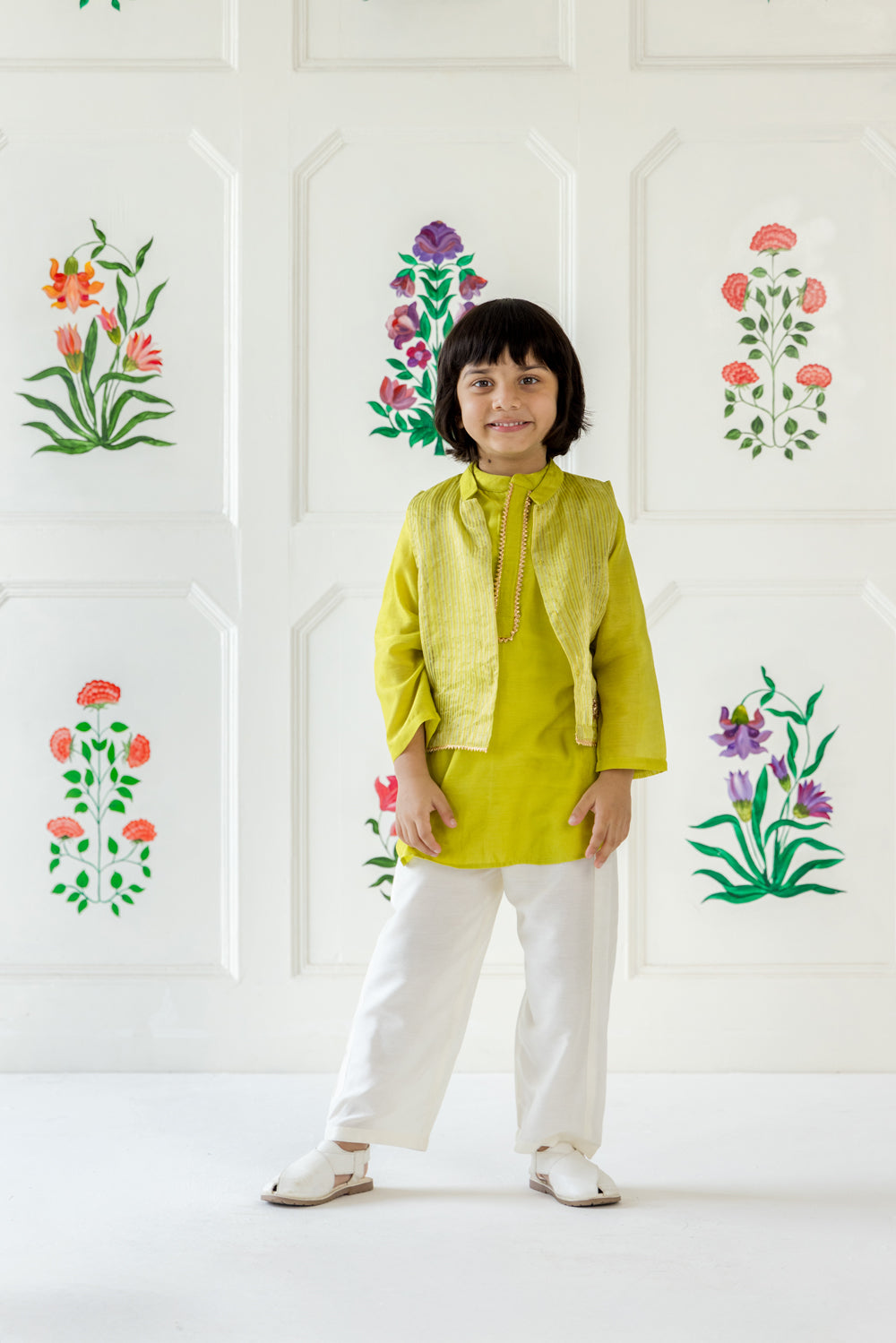 Regal Kurta Set- Earthy Lime Green