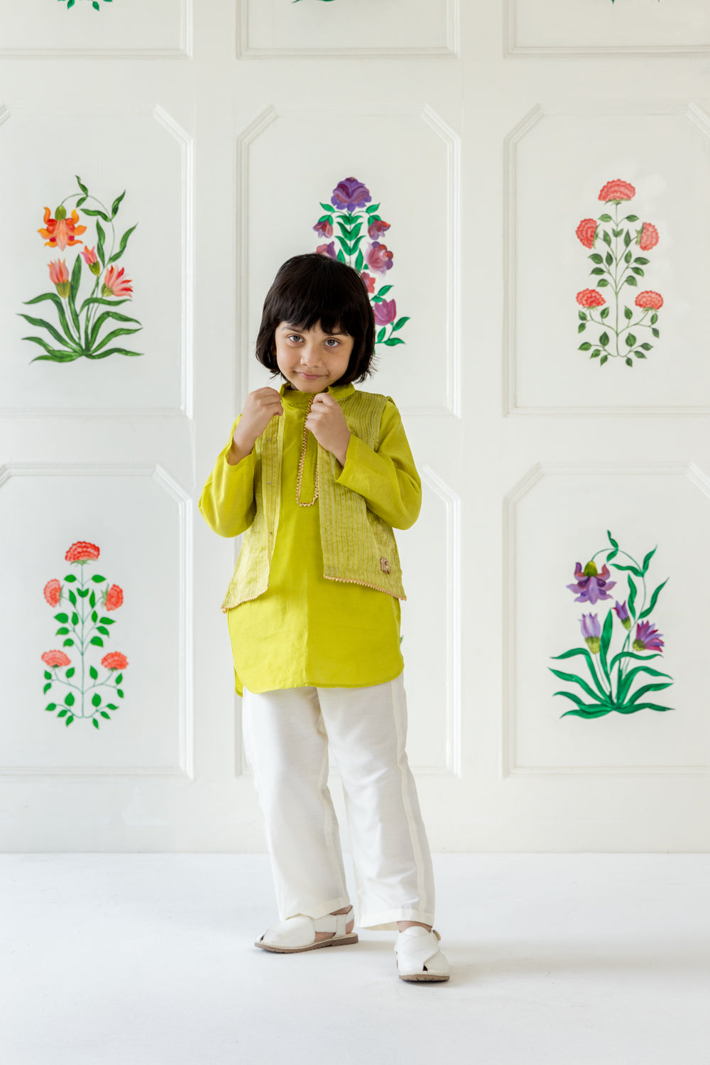 Regal Kurta Set- Earthy Lime Green