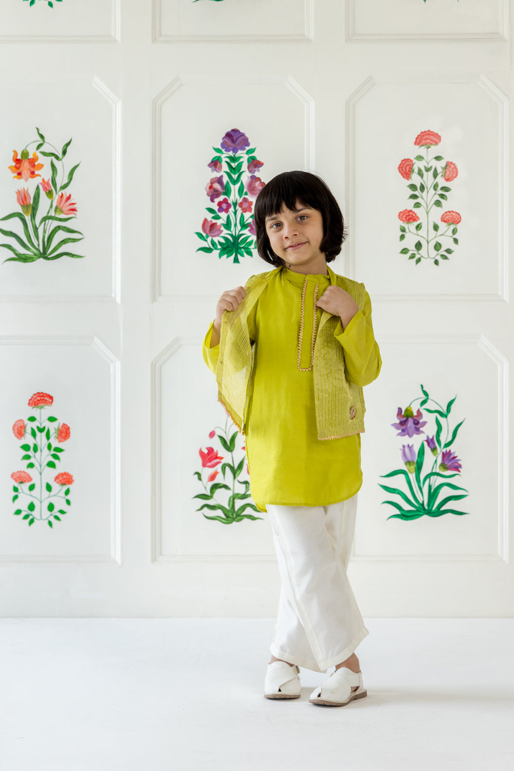 Regal Kurta Set- Earthy Lime Green
