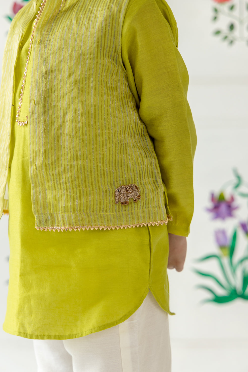 Regal Kurta Set- Earthy Lime Green