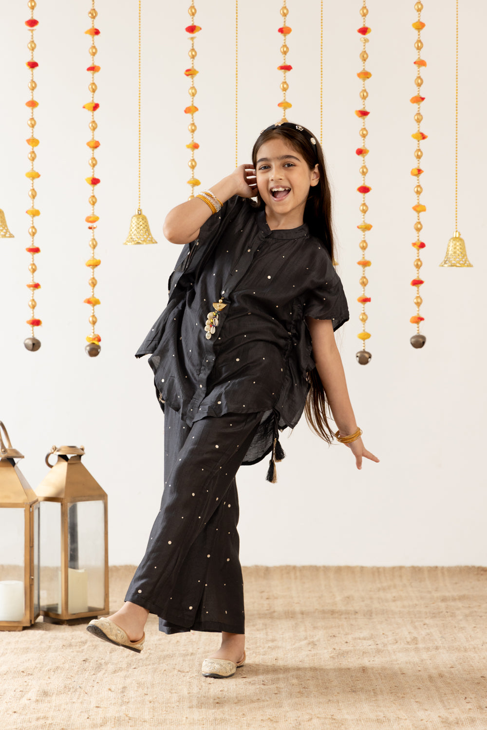 Black & Gold Twirl Set